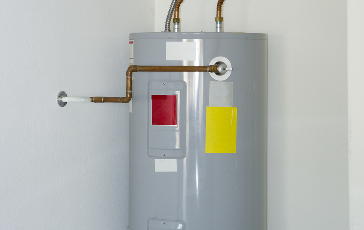 Tankless vs. Traditional Water Heaters: Your Guide to Choosing the Right Option